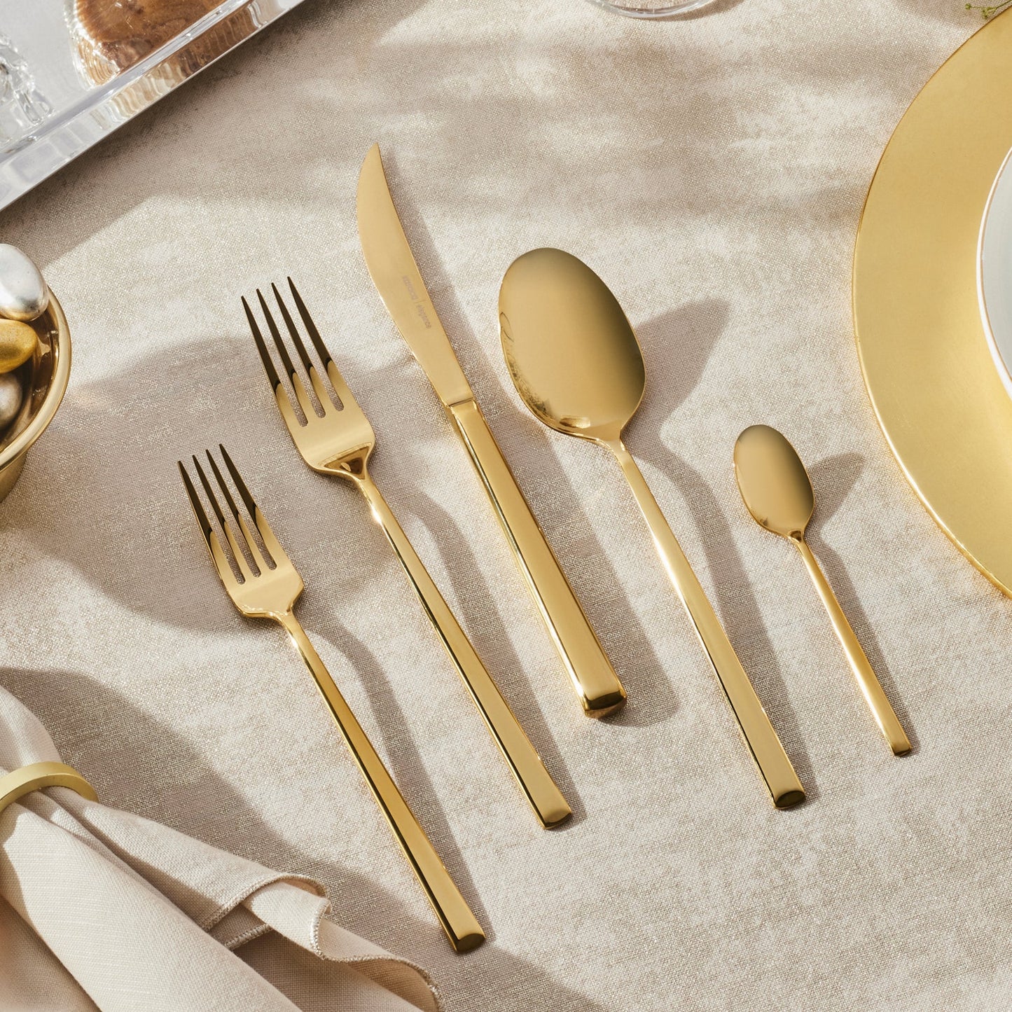 Karaca Tivoli Shiny Gold 6-Personen 30-teiliges Besteckset
