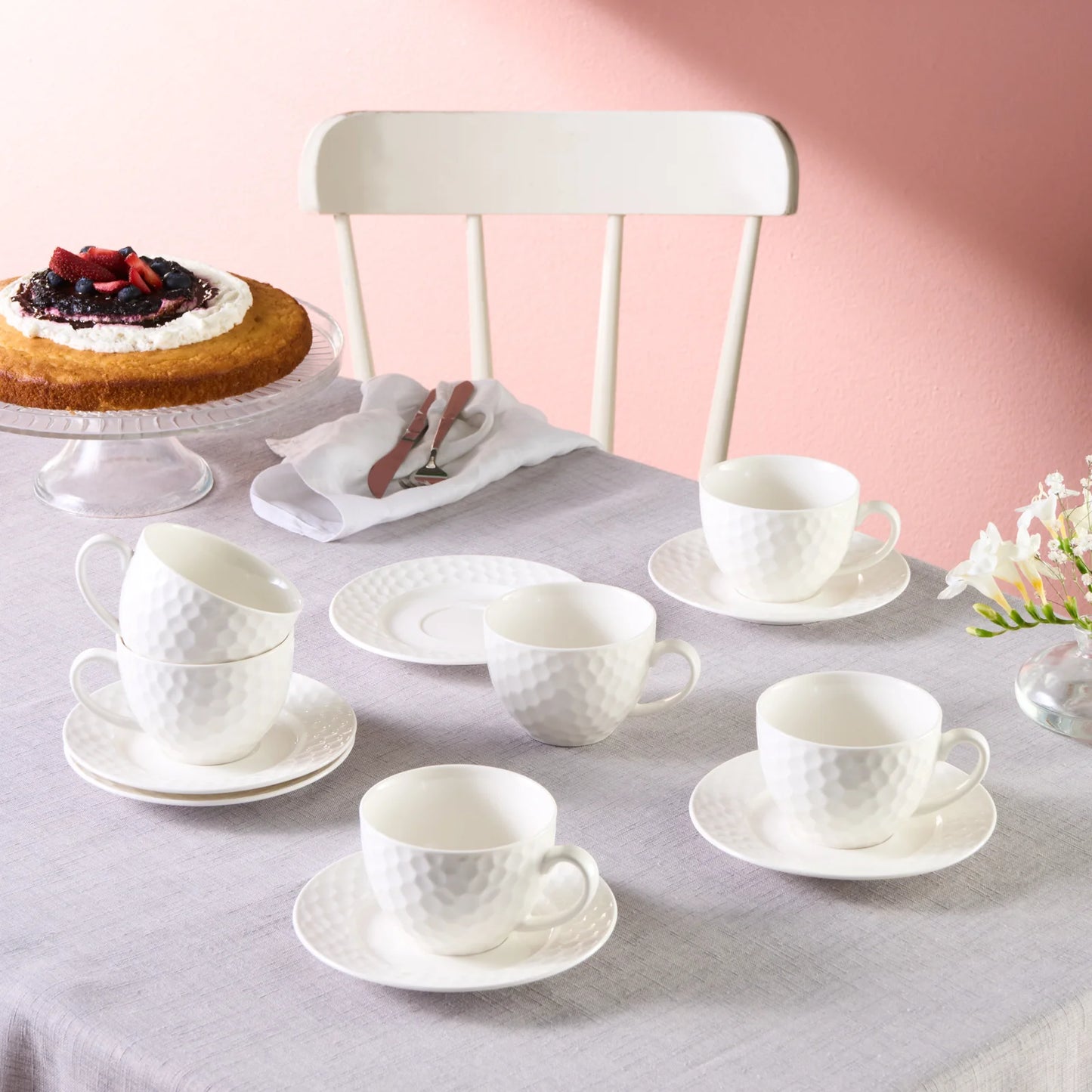 Karaca Nora Embossed Kaffeetassen-Set für 6 Personen, 220 ml