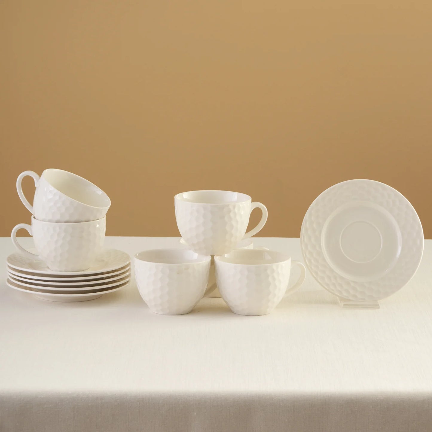 Karaca Nora Embossed Kaffeetassen-Set für 6 Personen, 220 ml