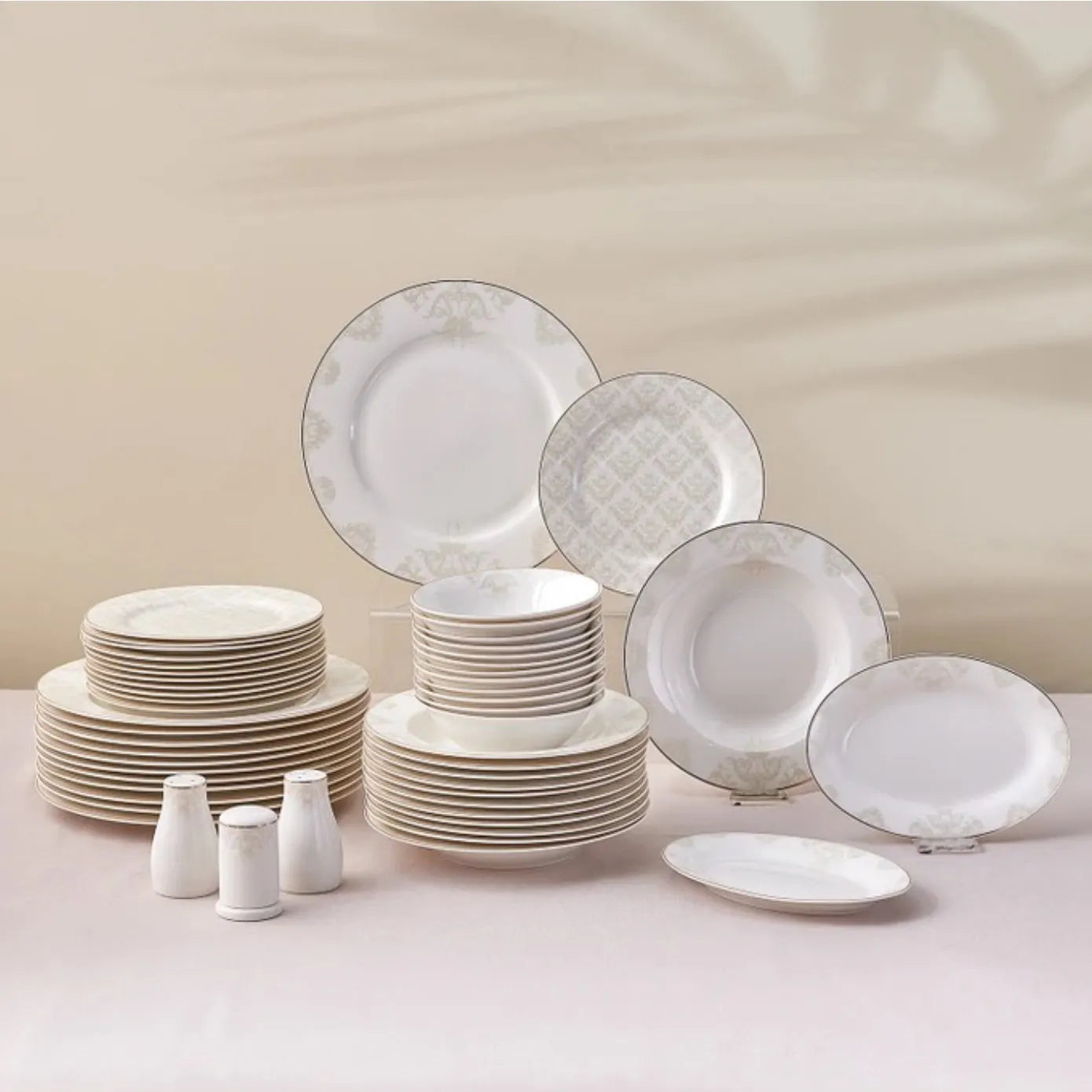 Karaca Elegance Bone Siena 53-Teiliges 12-Personen Geschirrsett Gold